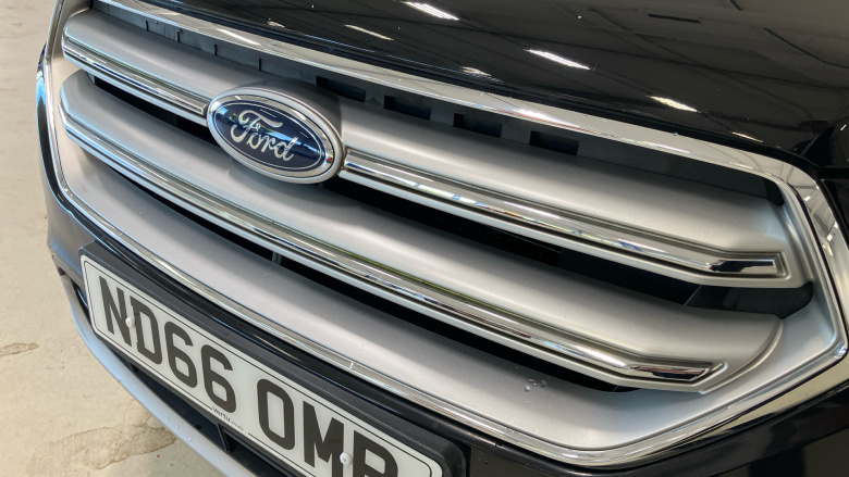 Ford Kuga 1.5 TDCi Zetec 5dr 2WD Diesel Estate